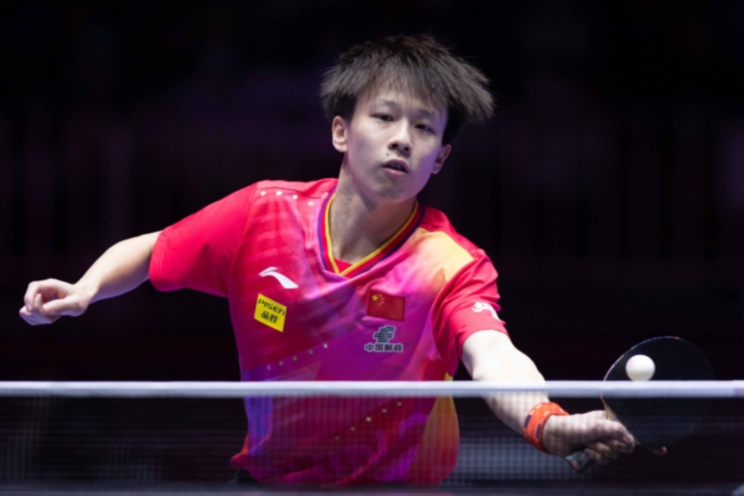 英格兰队轻取德国队，林高远惊艳四座