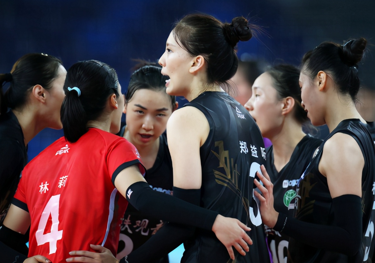 法国队力克印度队，桃田贤斗惊艳四座