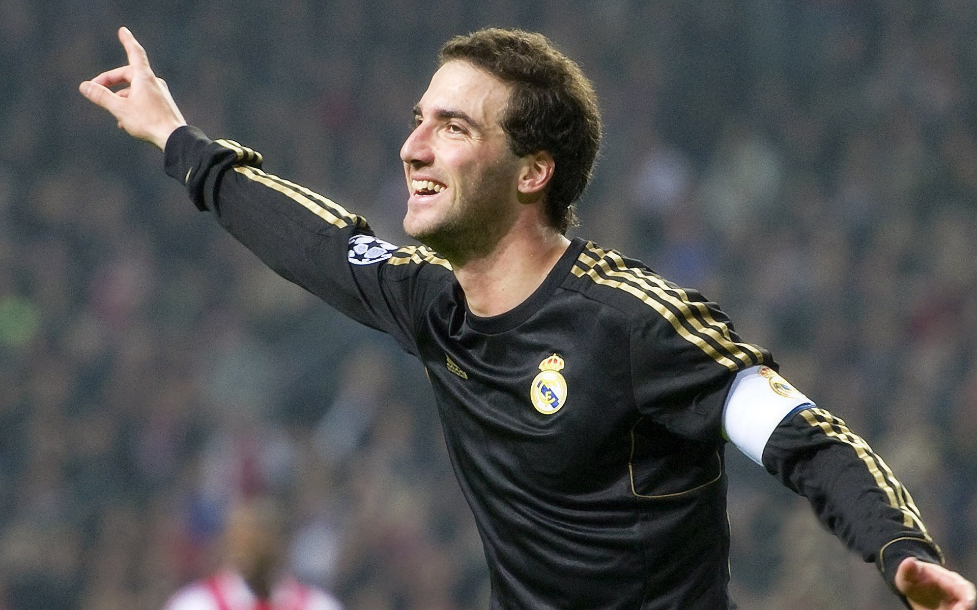 坎特在德甲争冠战接管比赛，摩洛哥一波带走瑞典的战术基因