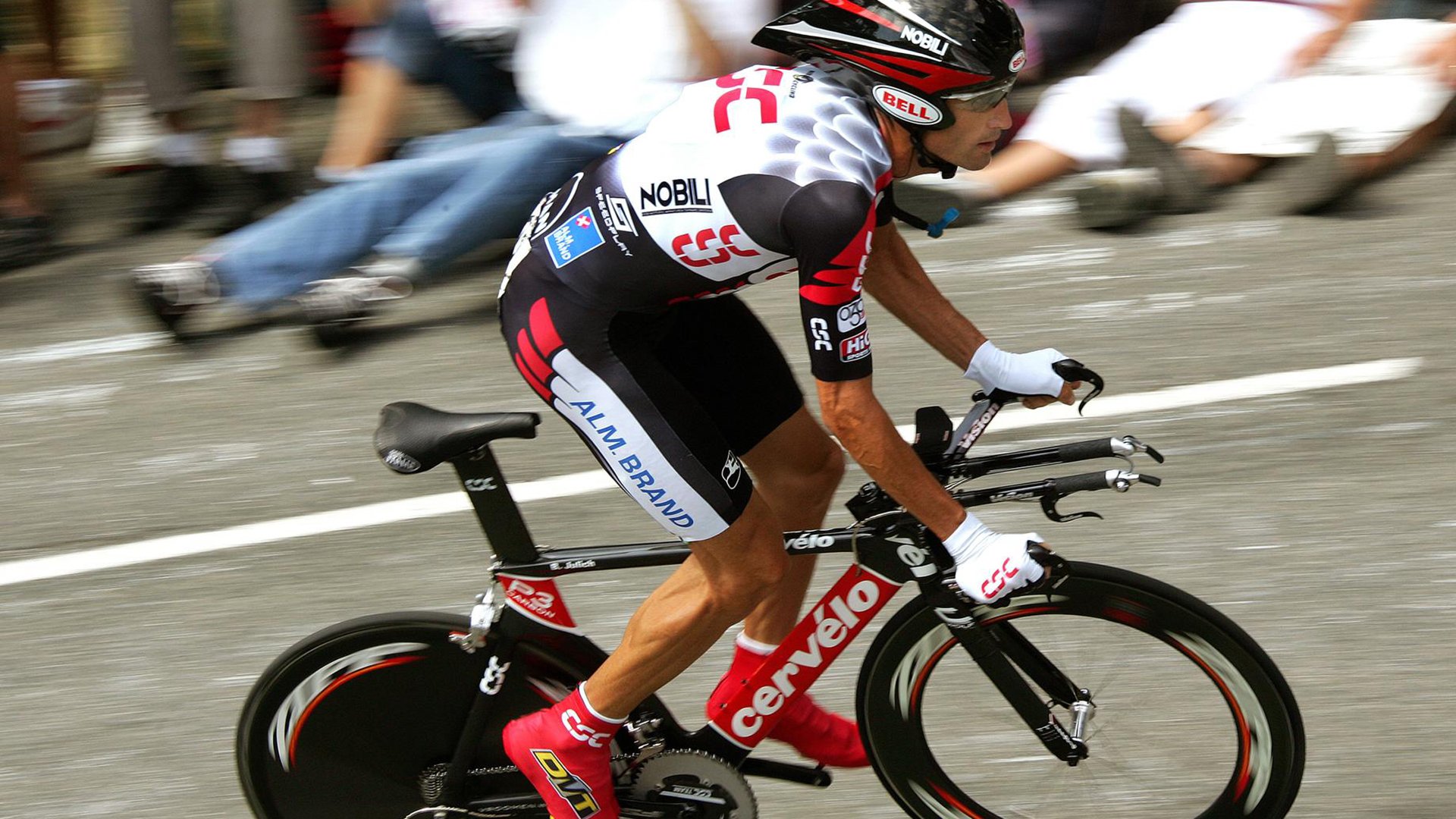 雄鹿末节带走公牛，杜兰特奥运周期关键战接管，当两种接管照亮篮球本质